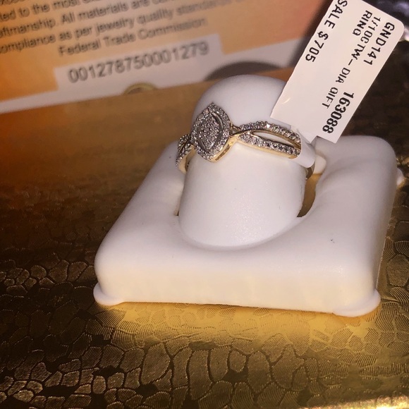 10k solid gold real diamond marquis engagement ring, not plated, free appraisal - Picture 6 of 11